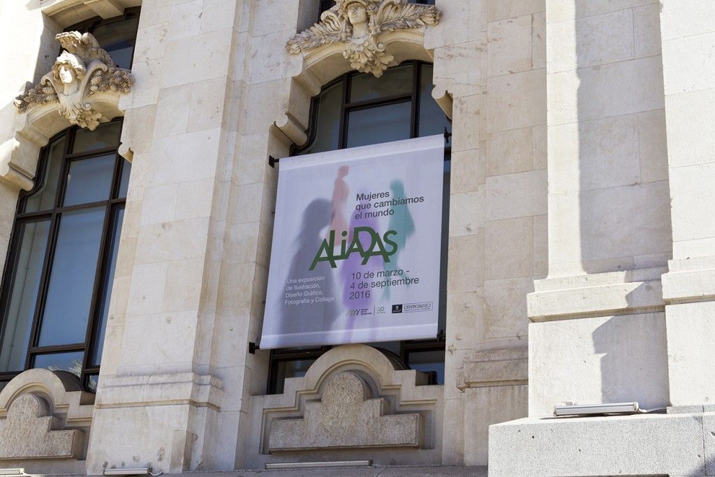 Tau Design - Aliadas exhibition
